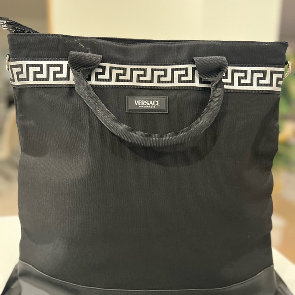 VERSACE NEW MENS BLACK PERFUME SHOULDER BAG - Picture 4 of 15